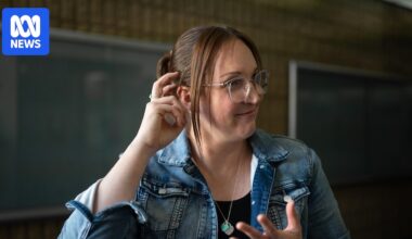 'A different way of seeing the world' for people saying no to cochlear implants