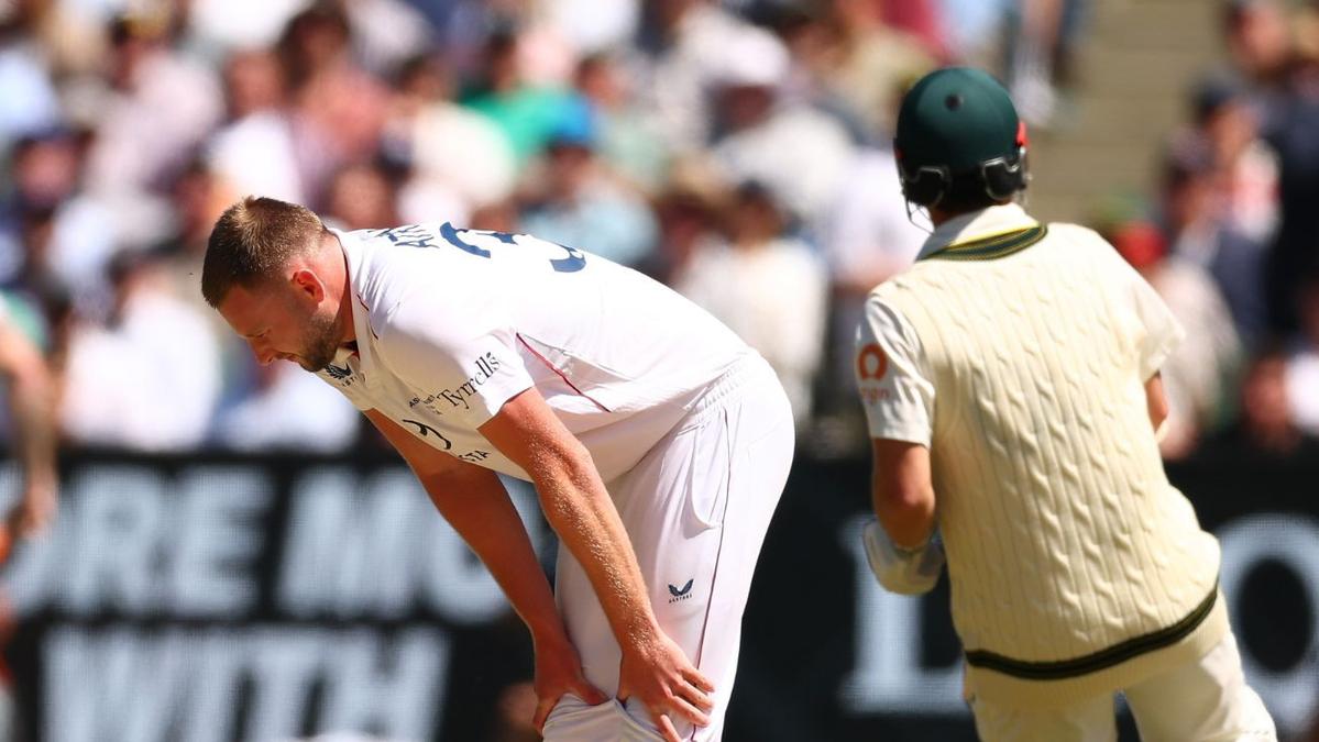 Ashes live: Australia and England clash in Boxing Day Test at the MCG