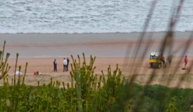 Man dies, teen missing after NYE Palm Beach boat crash