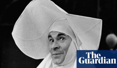 ‘Astonishing’: how Stanley Baxter’s TV extravaganzas reached 20 million | Culture
