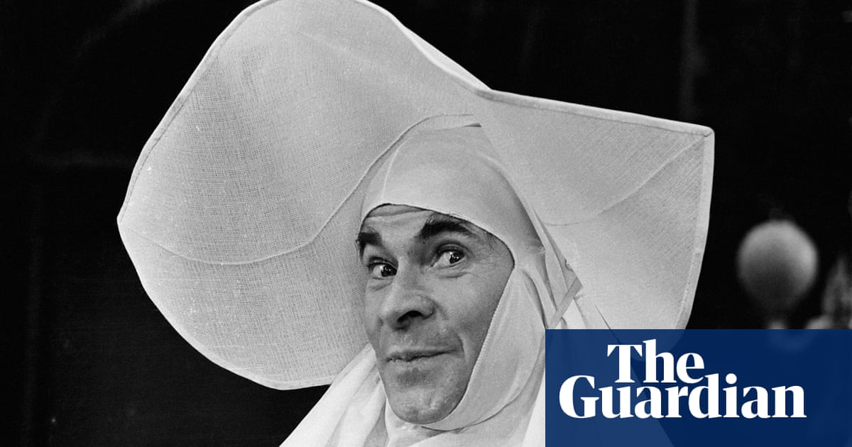 ‘Astonishing’: how Stanley Baxter’s TV extravaganzas reached 20 million | Culture