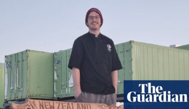 A tent, an electric stove and -40C temperatures: the chefs who cook ‘on ice’ in Antarctica | Food and drink