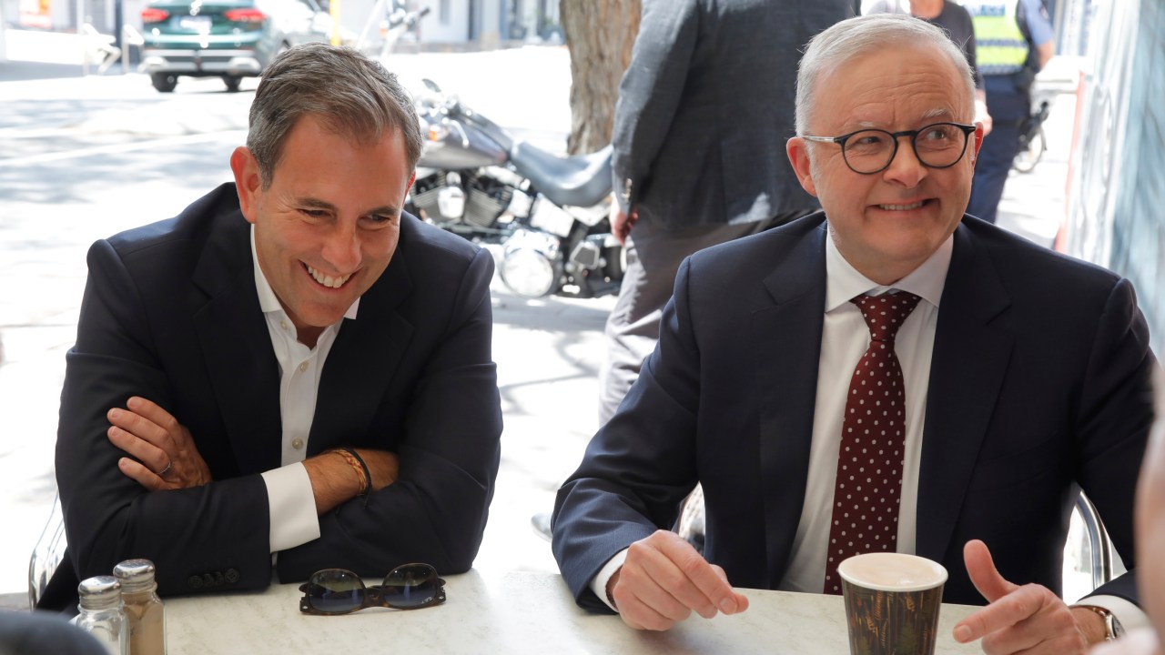 Inside the perfect storm of wasteful government spending and tanking private investment that could push Australia into a recession in 2026