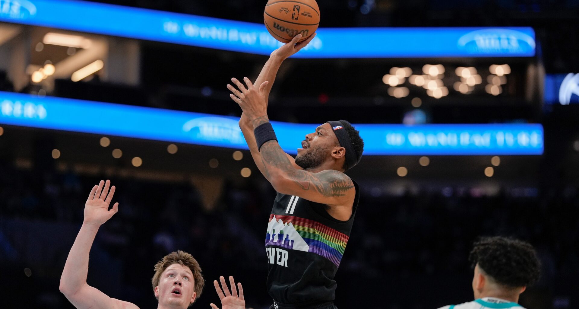 Murray drops 34 as Nuggets top Hornets for 3rd straight win