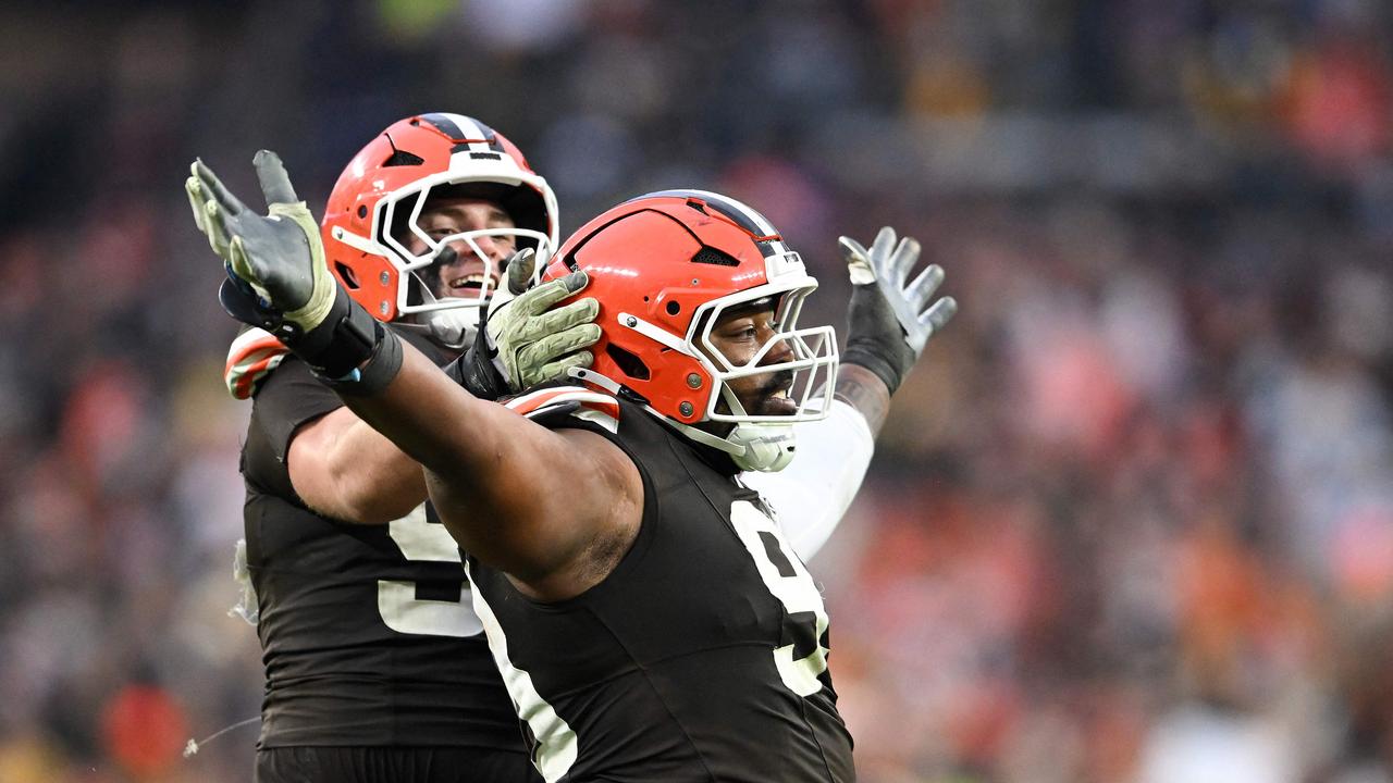 Cleveland Browns def Pittsburgh Steelers, Carolina Panthers loss to Seattle Seahawks, results, latest news, video, highlights