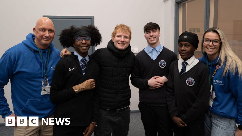 Surprise visit from Ed Sheeran 'encourages Coventry students'
