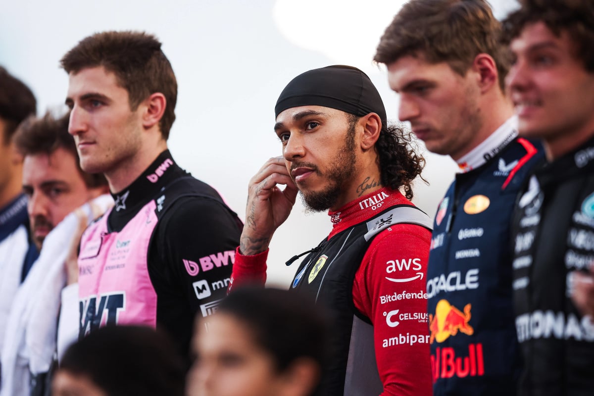 Lewis Hamilton, Max Verstappen, Jack Doohan and Kimi Antonelli line up before the Bahrain Grand Prix