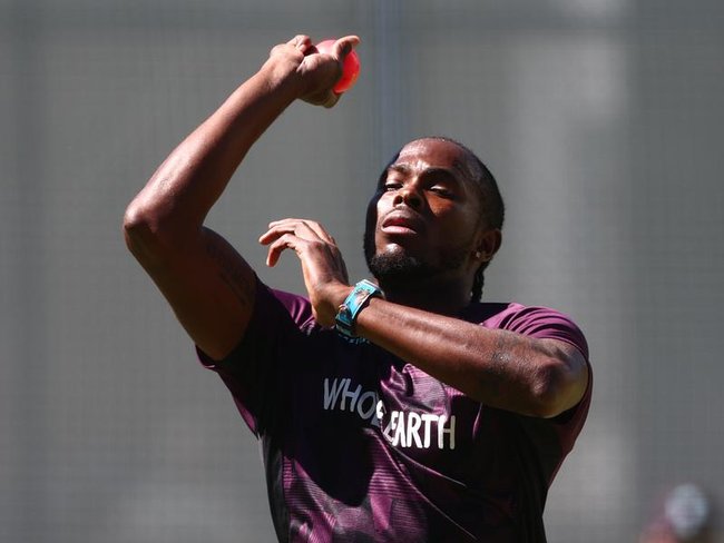 England pace machine Jofra Archer has been included in England's T20 squad. (Jason O'BRIEN/AAP PHOTOS)
