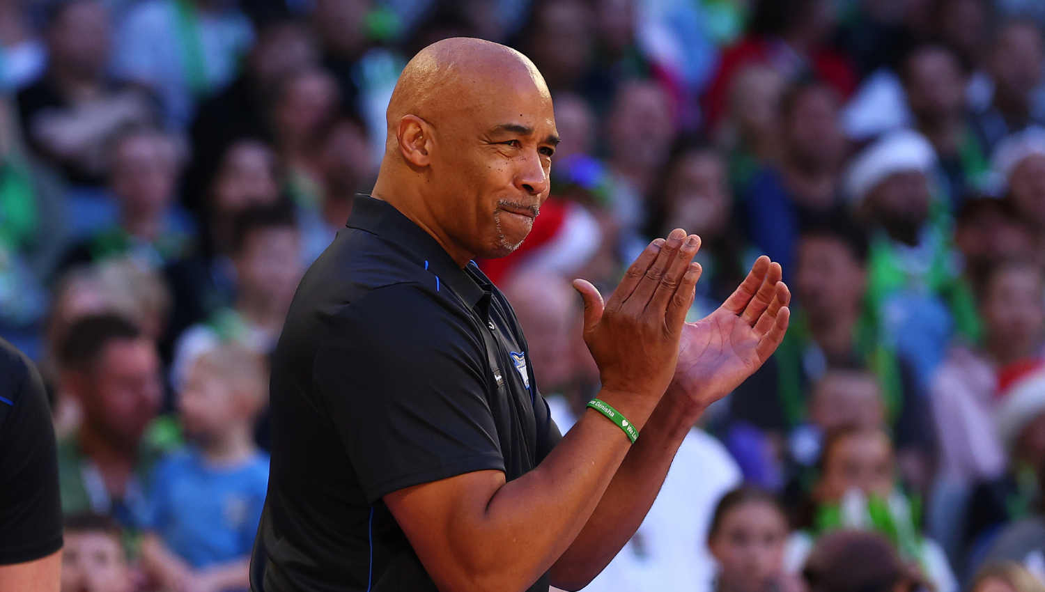 Return of the D-Mac! Bullets snap losing streak