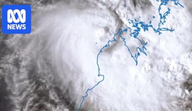 Severe Tropical Cyclone Hayley crosses Western Australia's Kimberley coast