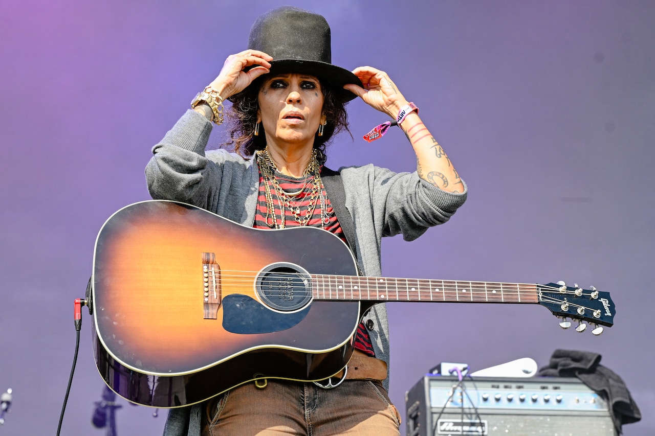 Linda Perry
