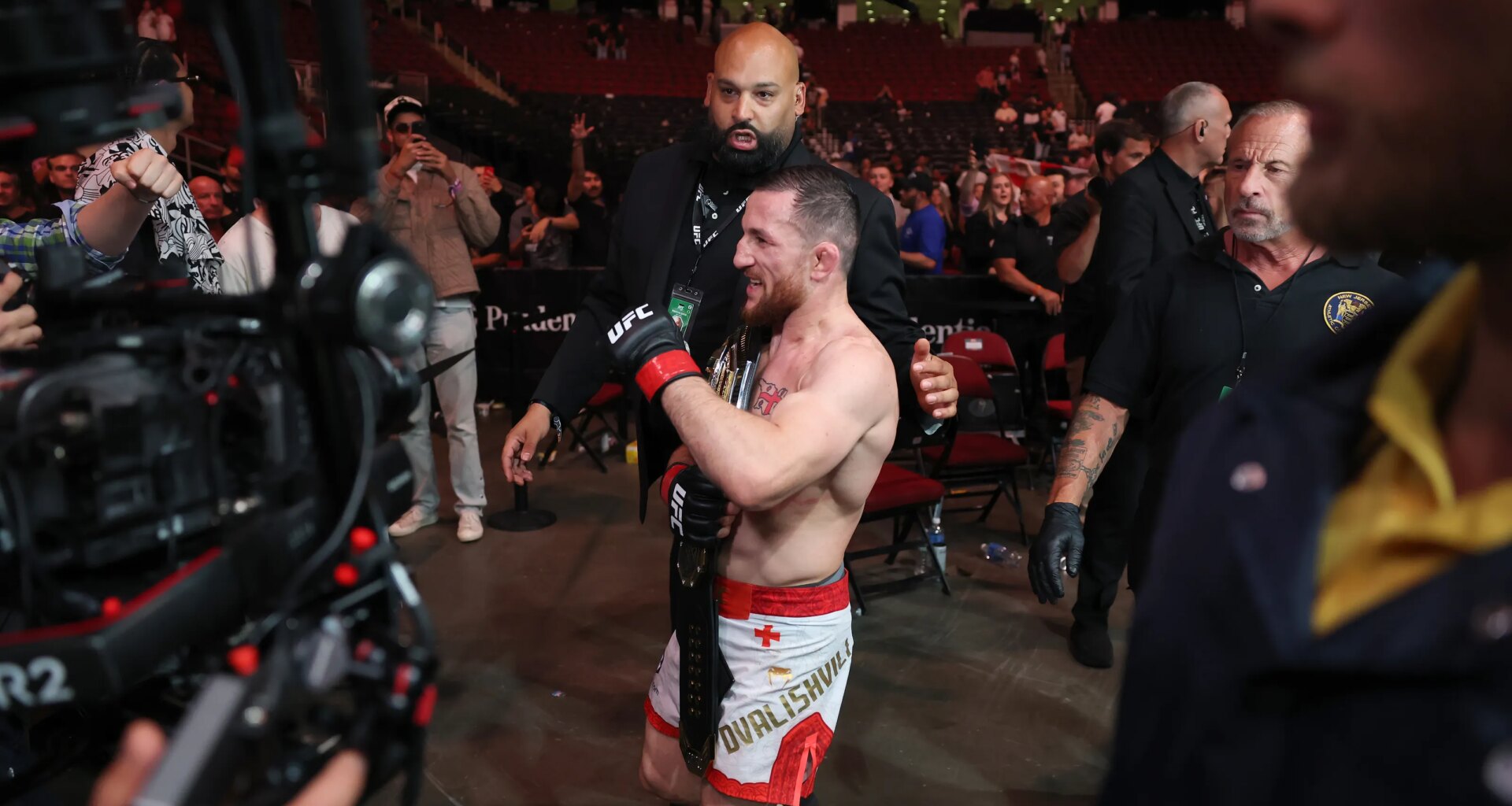 Dvalishvili, Diego Lopes, Jean Silva top UFC's 2025 bonus winners list