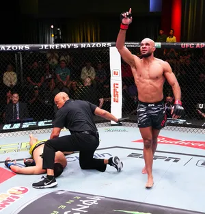 Christian Leroy Duncan def. Marco Tulio, UFC Fight Night 264