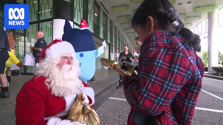 Charity, church services and cheer as Australians give back on Christmas Day