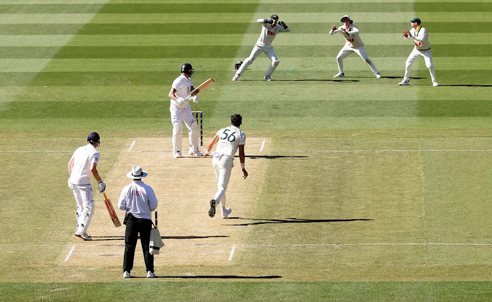 England and Australia players during the fourth Ashes Test at the MCG.