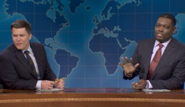 Michael Che Surprises Colin Jost with Joke Swap