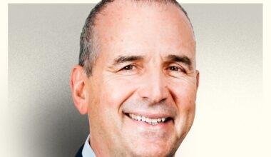 GE HealthCare CEO Peter Arduini is forging a new chapter while drawing on Jack Welch’s legacy