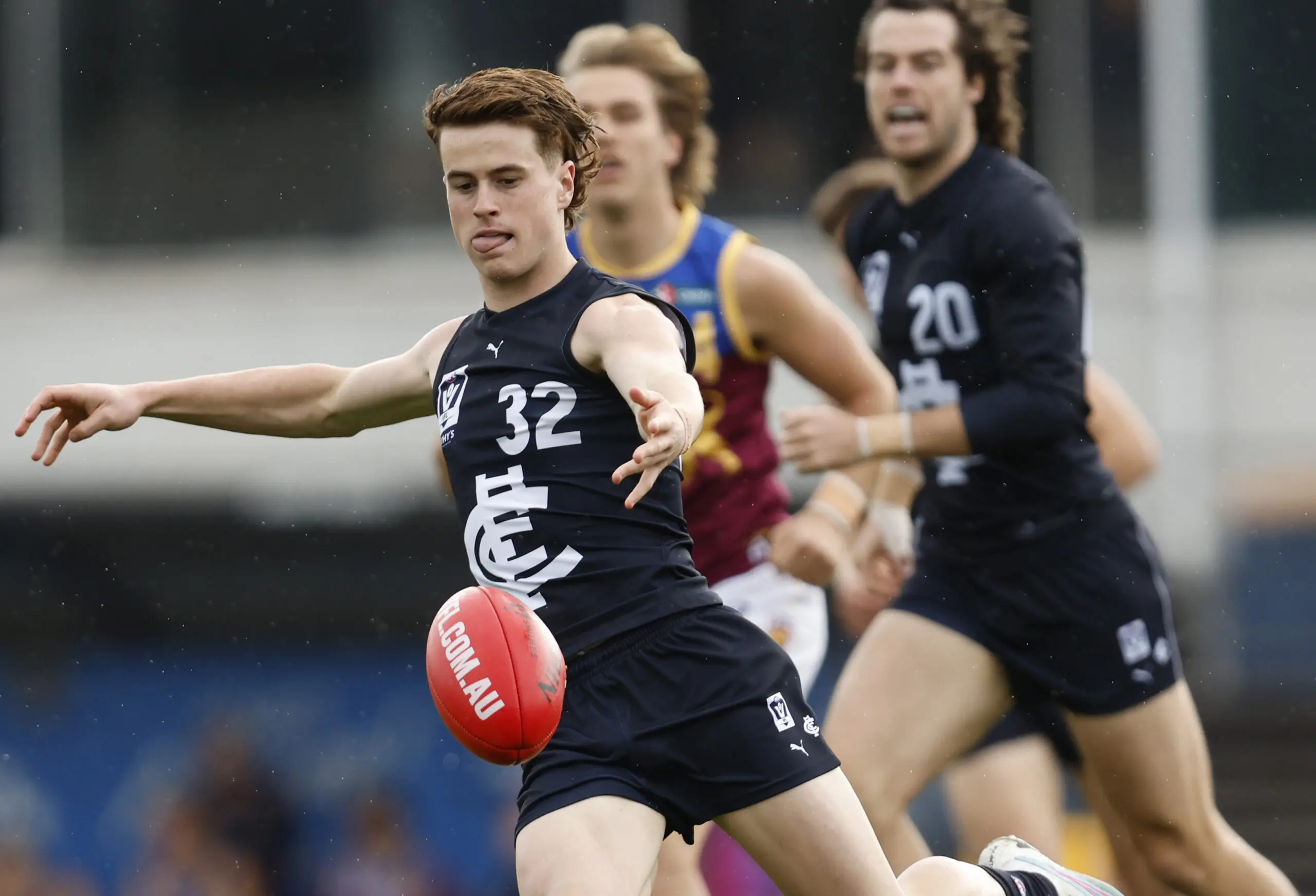 Carlton confirm new contracts for rookies Jaxon Binns and Harry Lemmey