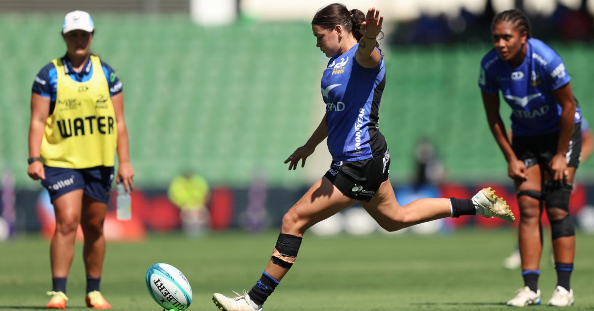 Force lock in New Zealand-born fly-half as re-signing spree continues