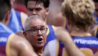 Brisbane Lions premiership star re-signs  image