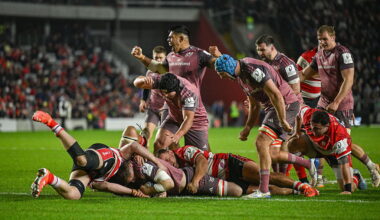Munster sweep aside Gloucester to bounce back in Champions Cup