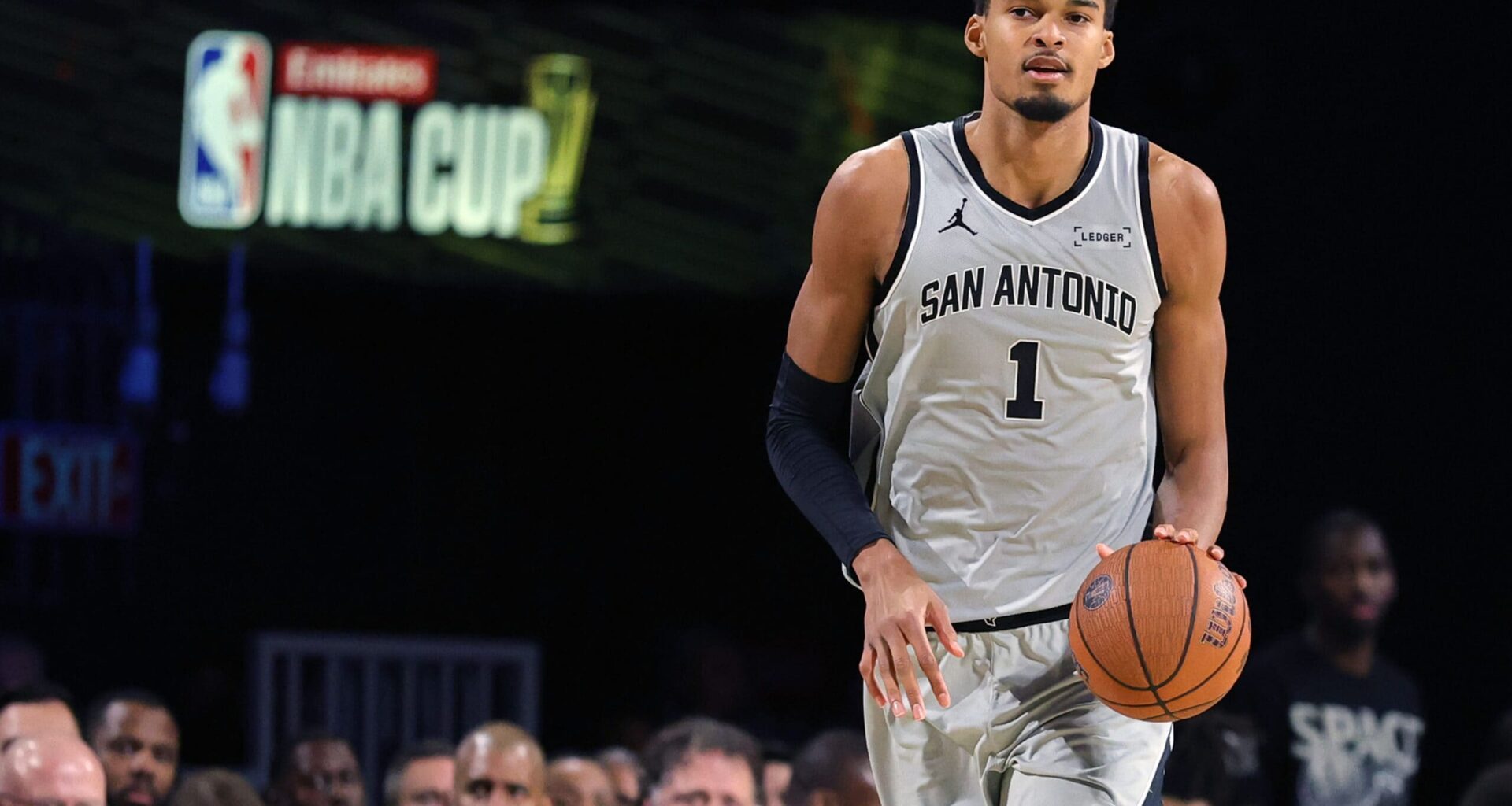 Victor Wembanyama returns to give Spurs emotional edge against Thunder in NBA Cup Semifinals win