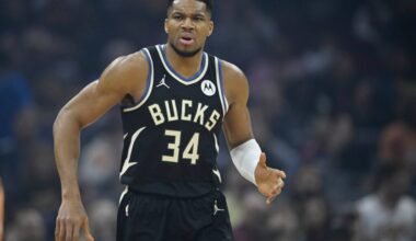 Numbers Show Giannis Antetokounmpo Is The NBA’s Worst Mid-Range Shooter This Season