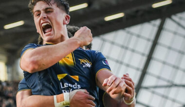 Leeds Rhinos defeat Wakefield Trinity