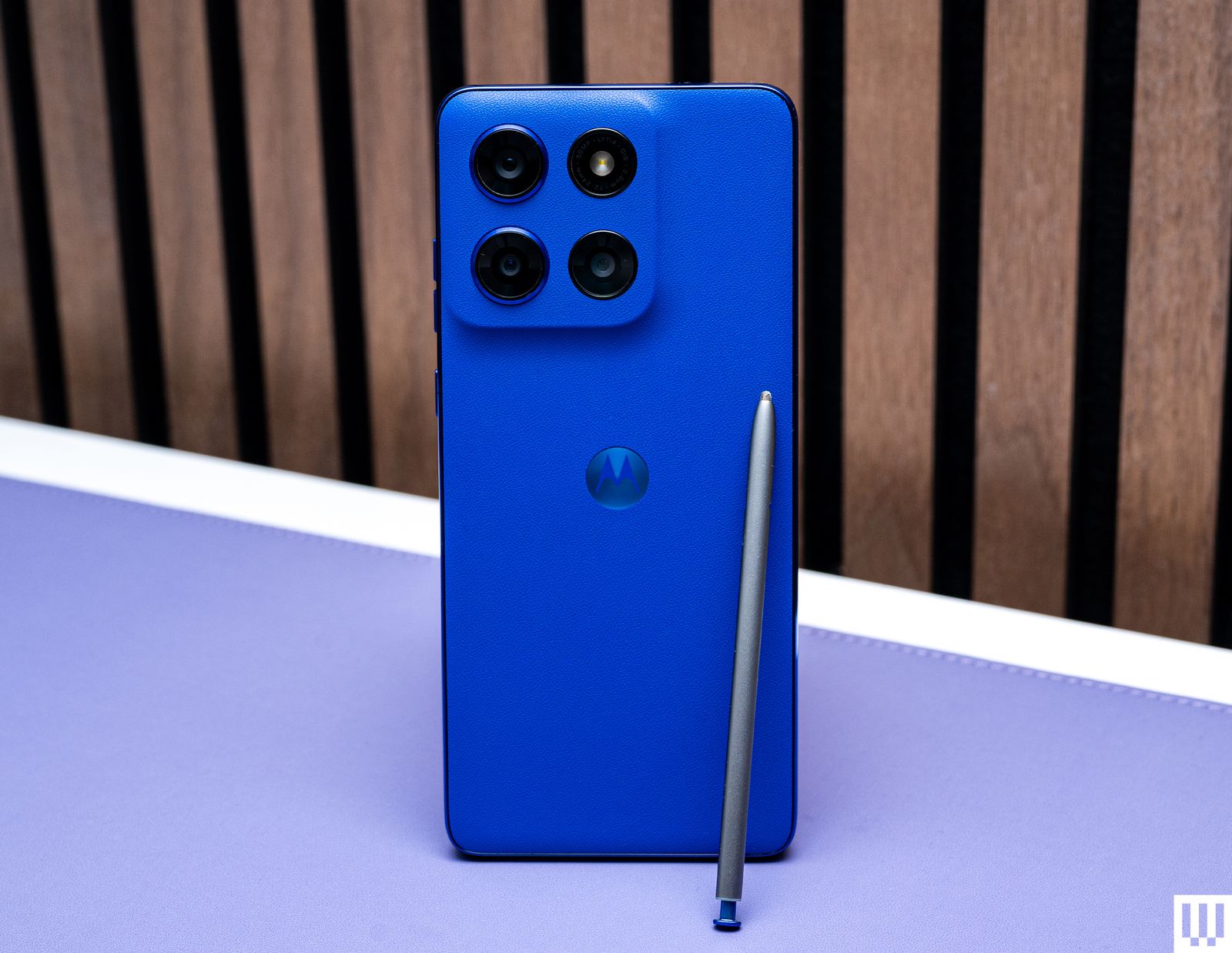 Image may contain Electronics Phone and Mobile Phone