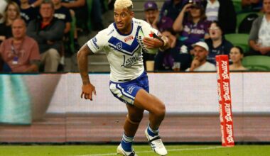 Viliame Kikau silences rugby union links with new Bulldogs deal - NRL News