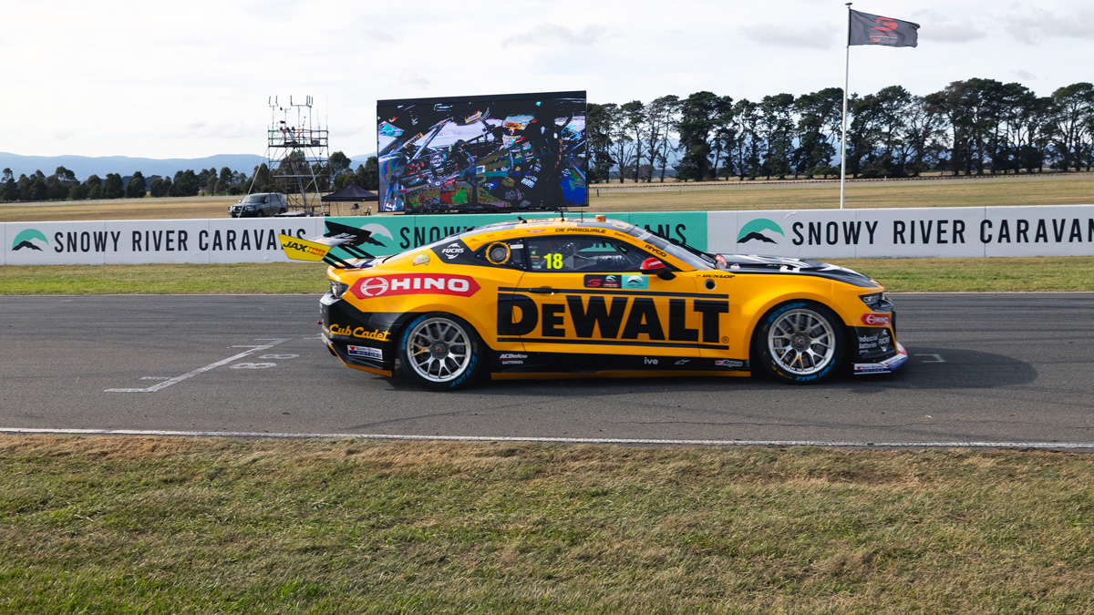 Team 18 inks major sponsor deal