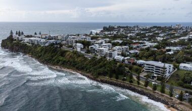 Teen girl dies after falling from cliff