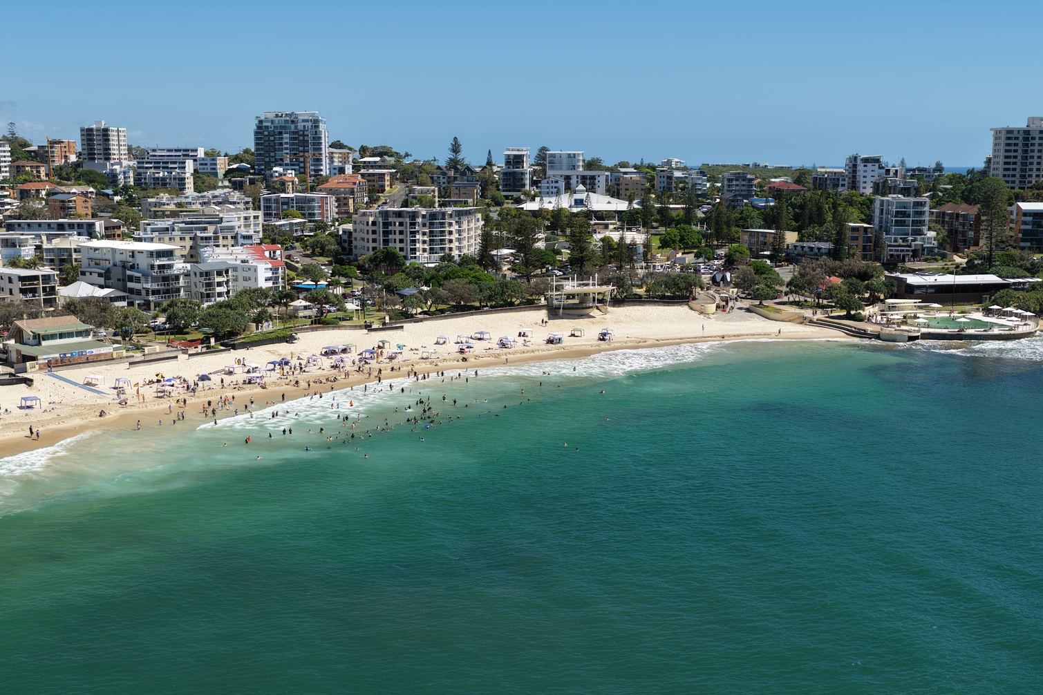 Shark-spotting drones introduced at two busy beaches