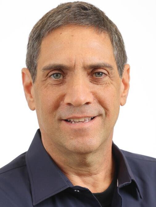 ד״ר עמיר גפן 