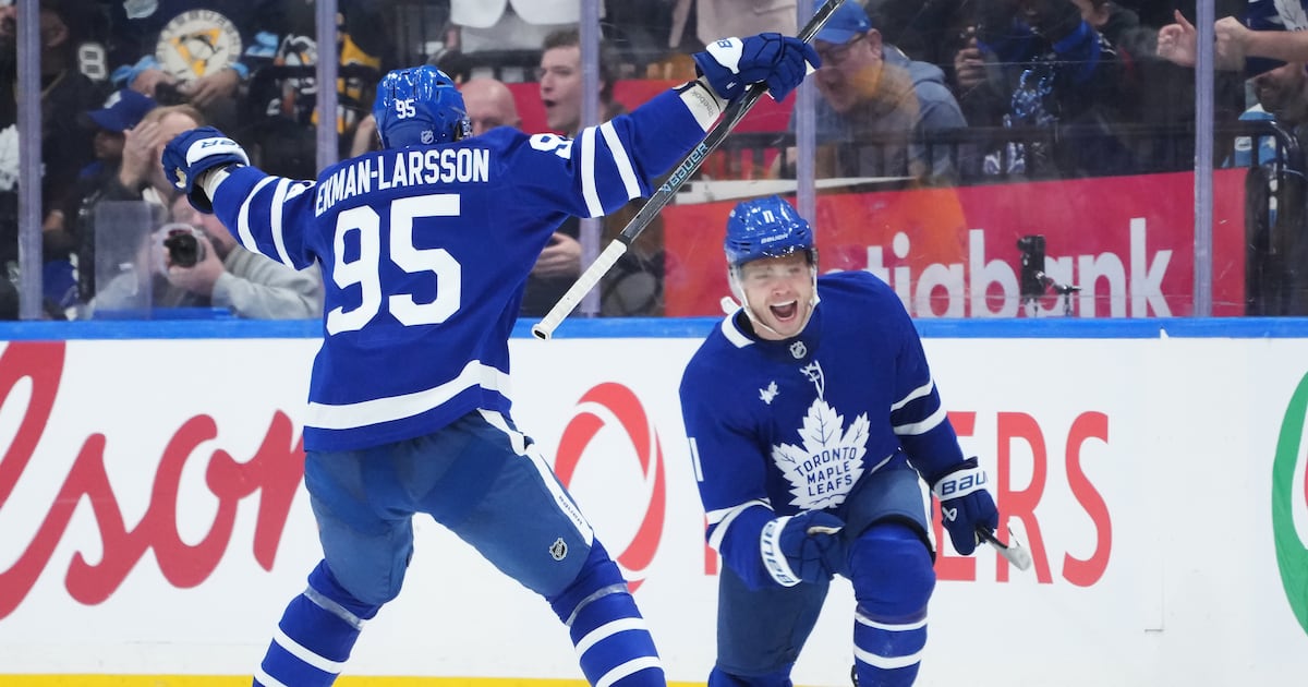 Max Domi’s coast-to-coast winner lifts Toronto Maple Leafs over Pittsburgh Penguins, snapping skid
