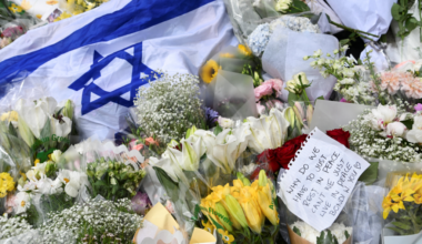 Why it’s time to rethink the hourly radio news bulletin