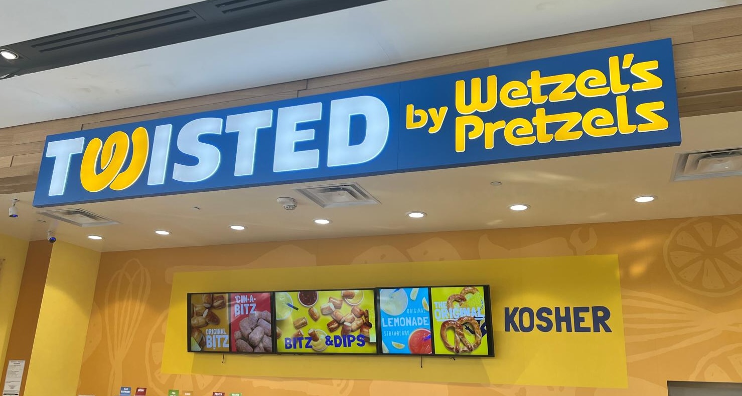 “Twisted by Wetzel’s” Opens Stand @ American Dream • YeahThatsKosher