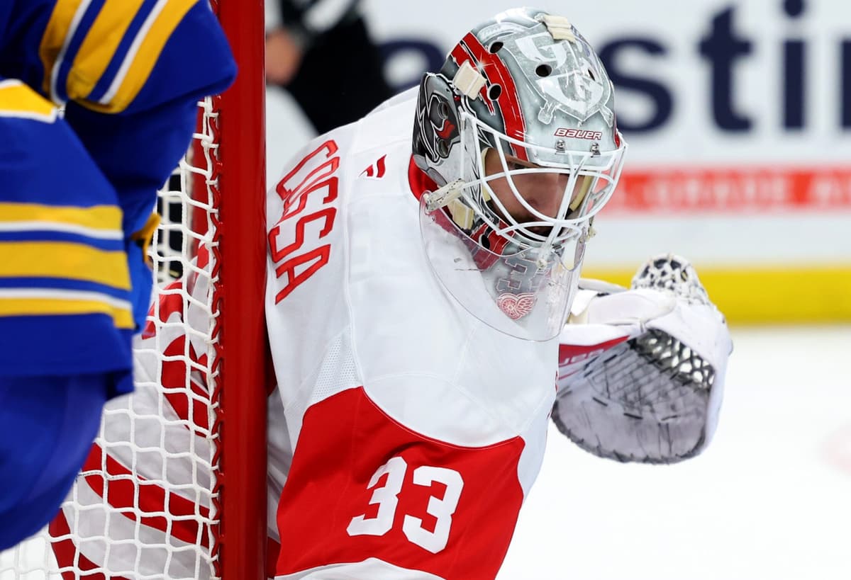 It’s time for the Red Wings to give Sebastian Cossa a shot