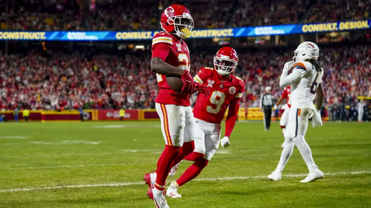 Chiefs vs. Broncos live score, updates, highlights from 2025 NFL Christmas game image