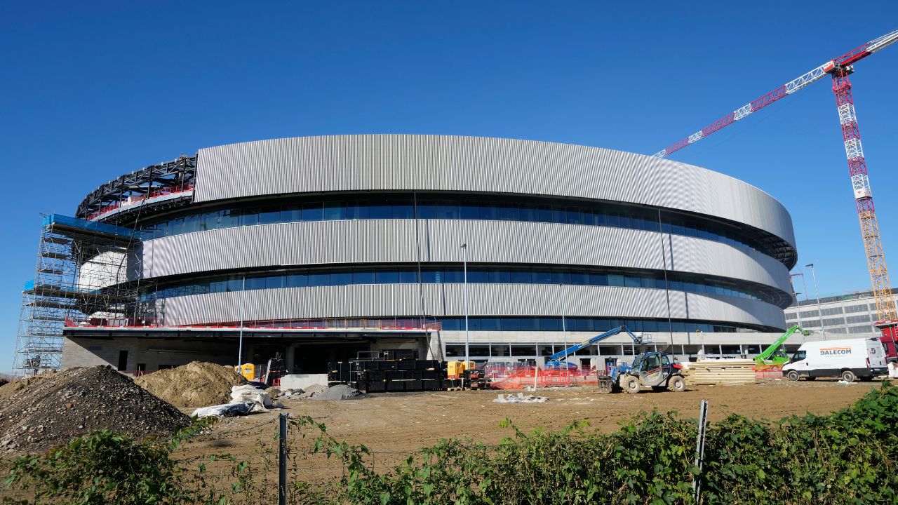 Canada's DeBoer: Olympic ice expected to be smaller than NHL standard