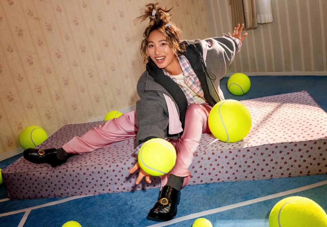 Zheng Qinwen dazzles on another Vogue China cover