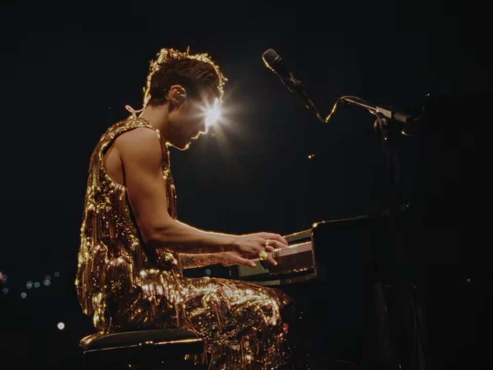 Harry New Year? - Hits Daily Double