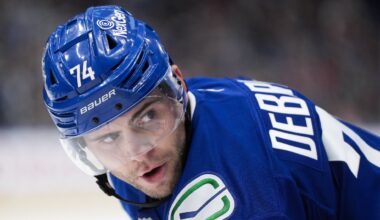 Canucks' Jake DeBrusk to be healthy scratch vs. Kraken