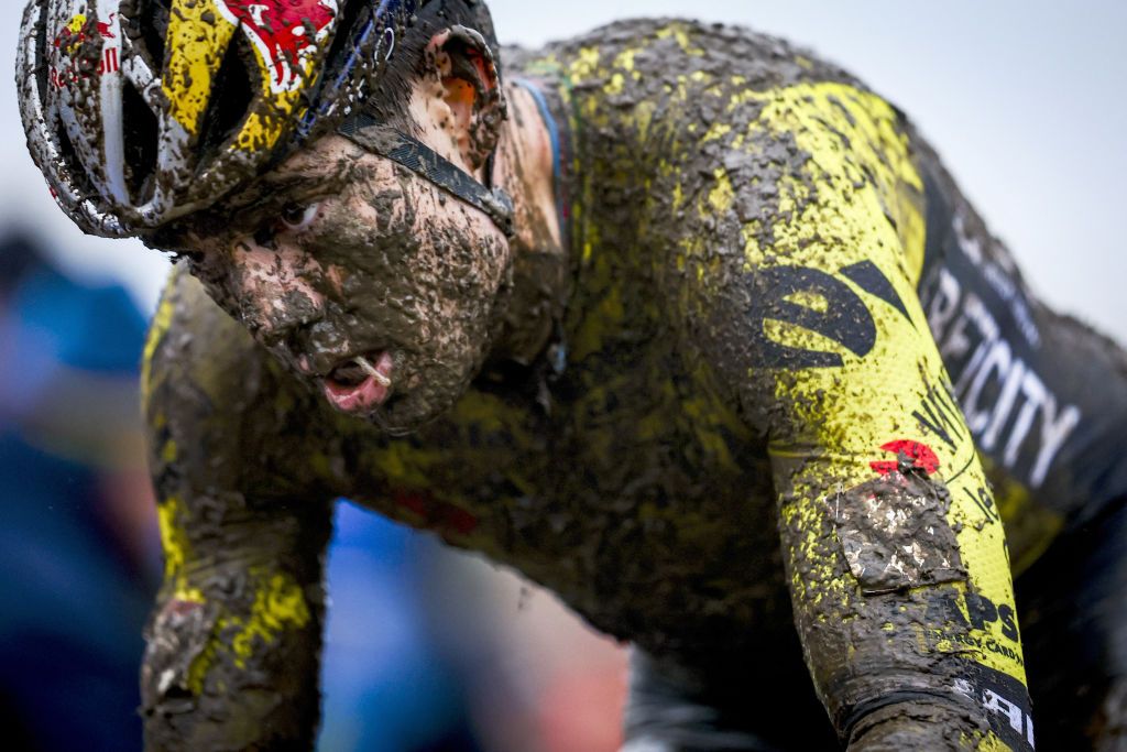 Belgian Wout van Aert competes during the men's elite race at the World Cup cyclocross cycling event in Dendermonde, Belgium, stage 9 (out of 12) of the UCI World Cup cyclocross competition, on January 5, 2025. (Photo by DAVID PINTENS / Belga / AFP) / Belgium OUT