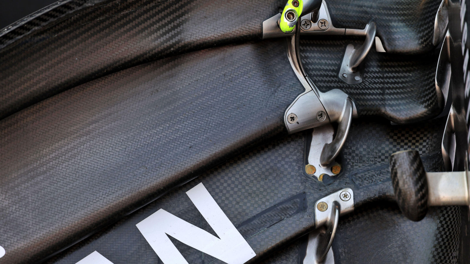 Williams FW47 front wing close-up