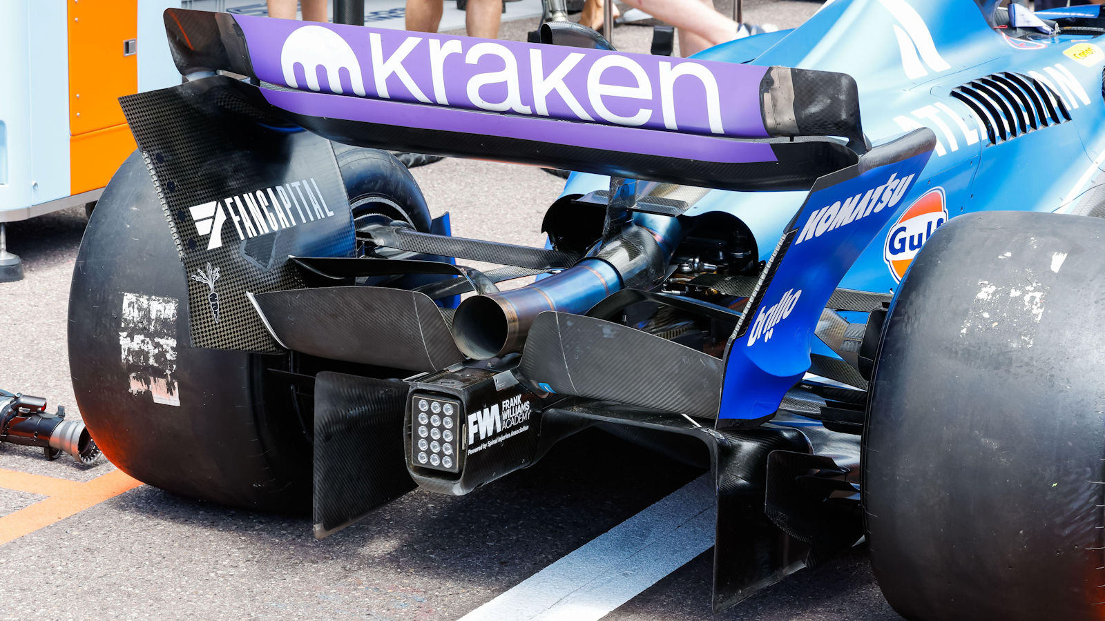 Williams FW47 rear end