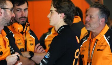 F1 fans hand Oscar Piastri mixed McLaren exit verdict