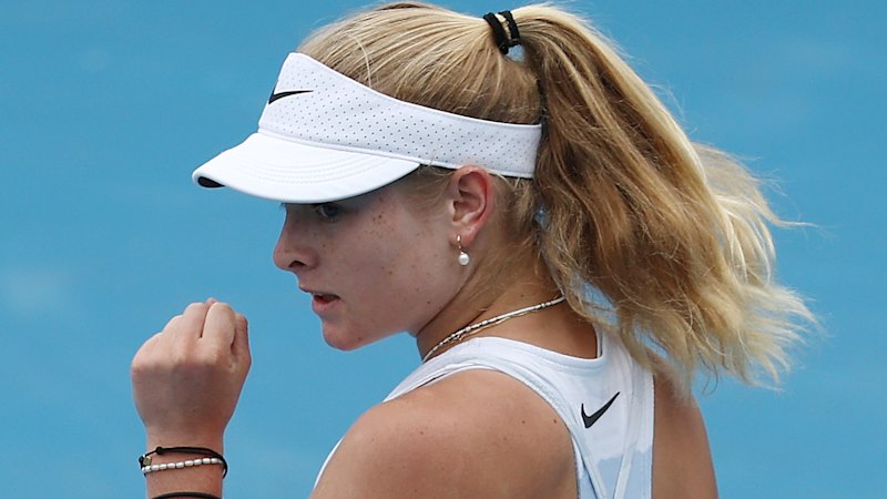 Ash Barty urges teen tennis star to be 'kind' ahead of Australian Open