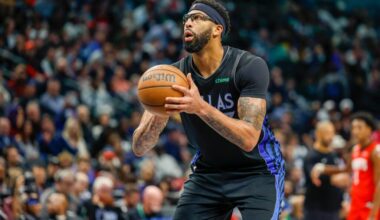NBA Insider Dismisses Report About Warriors And Mavericks Discussing Stunning Anthony Davis Trade