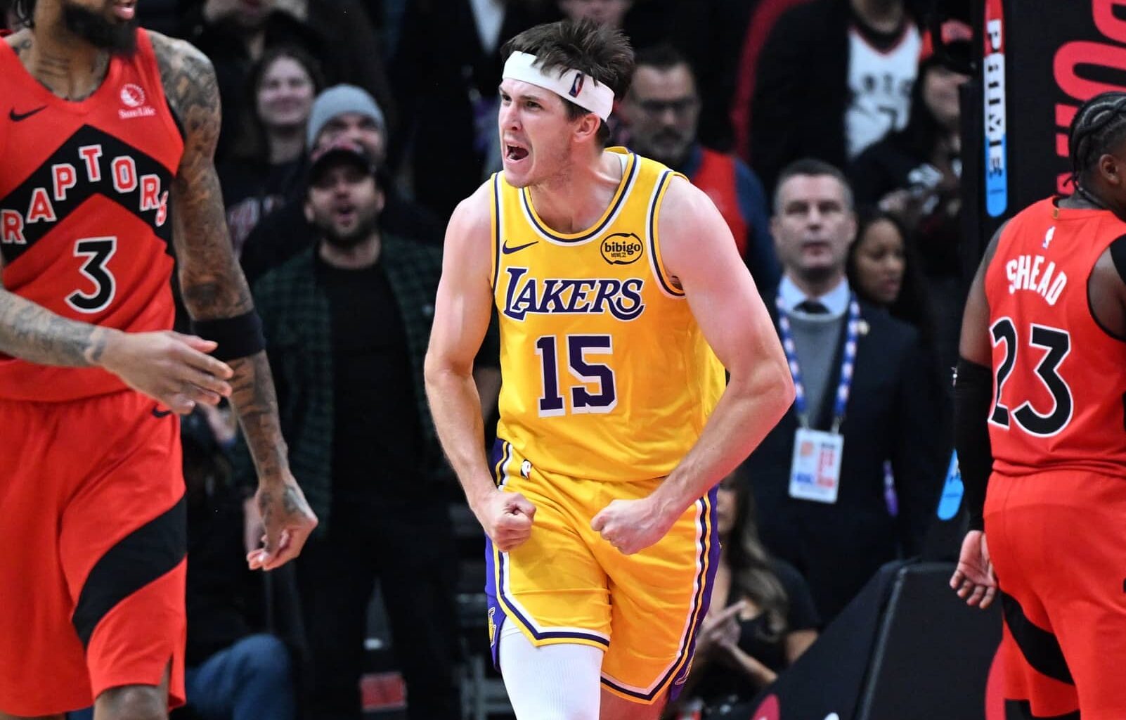 Lakers Fans Debate Whether They'd Trade Austin Reaves To Get Giannis Antetokounmpo